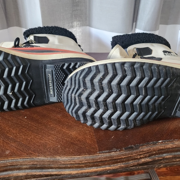 SOREL - Women's Winter Carnival Waterproof Boot 9 - Picture 4 of 4